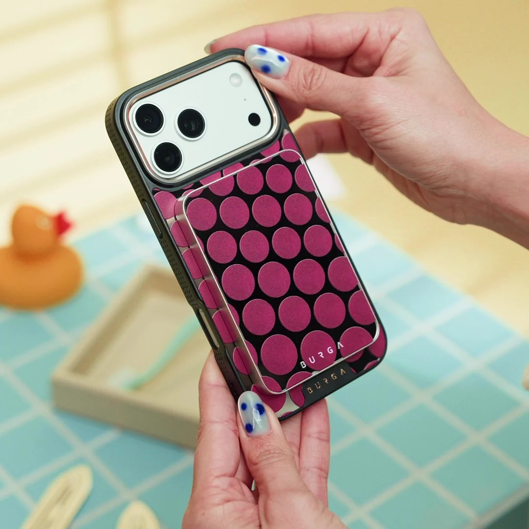 Girl Dinner - Magnetic Power Bank - Image 91