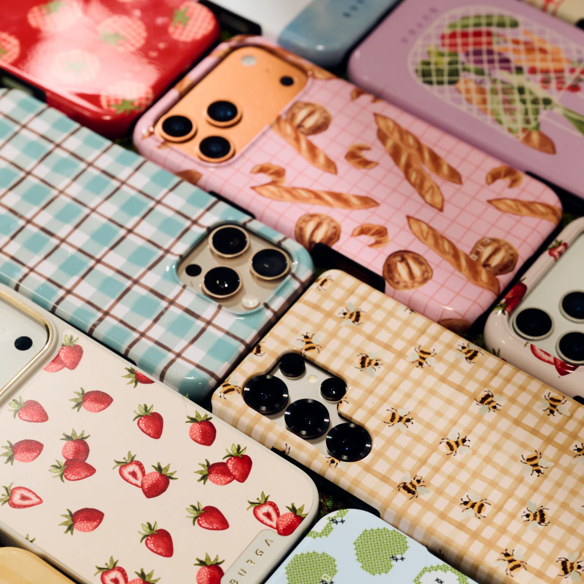 Honeycomb - Google Pixel 5 Case - Image 10