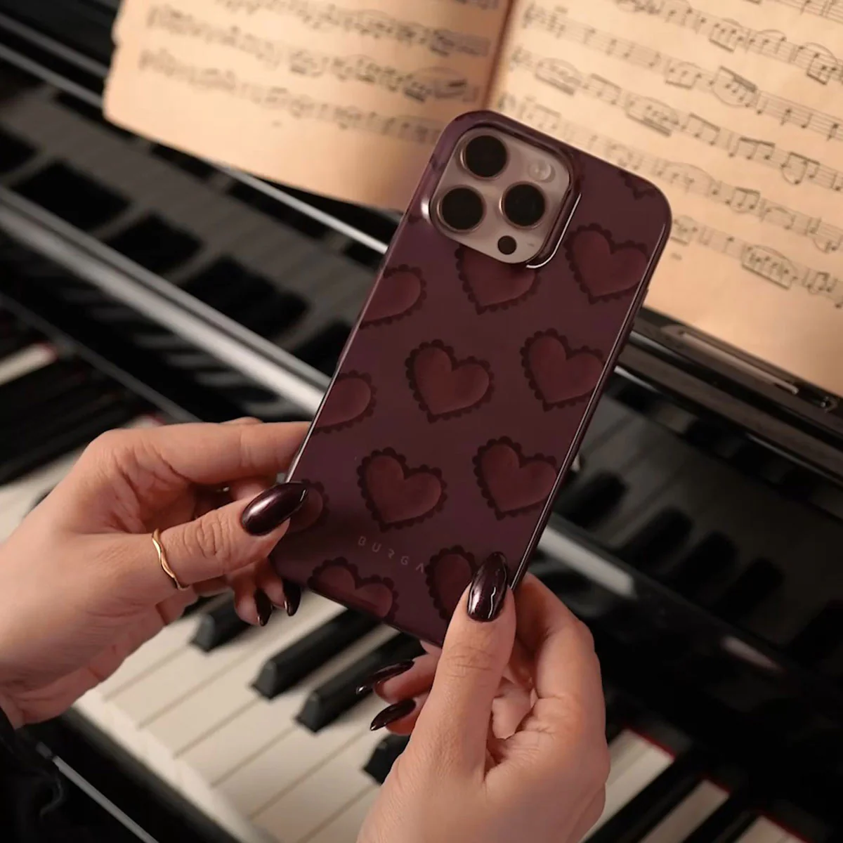 Loveholic - Xiaomi 15T Case - Image 5